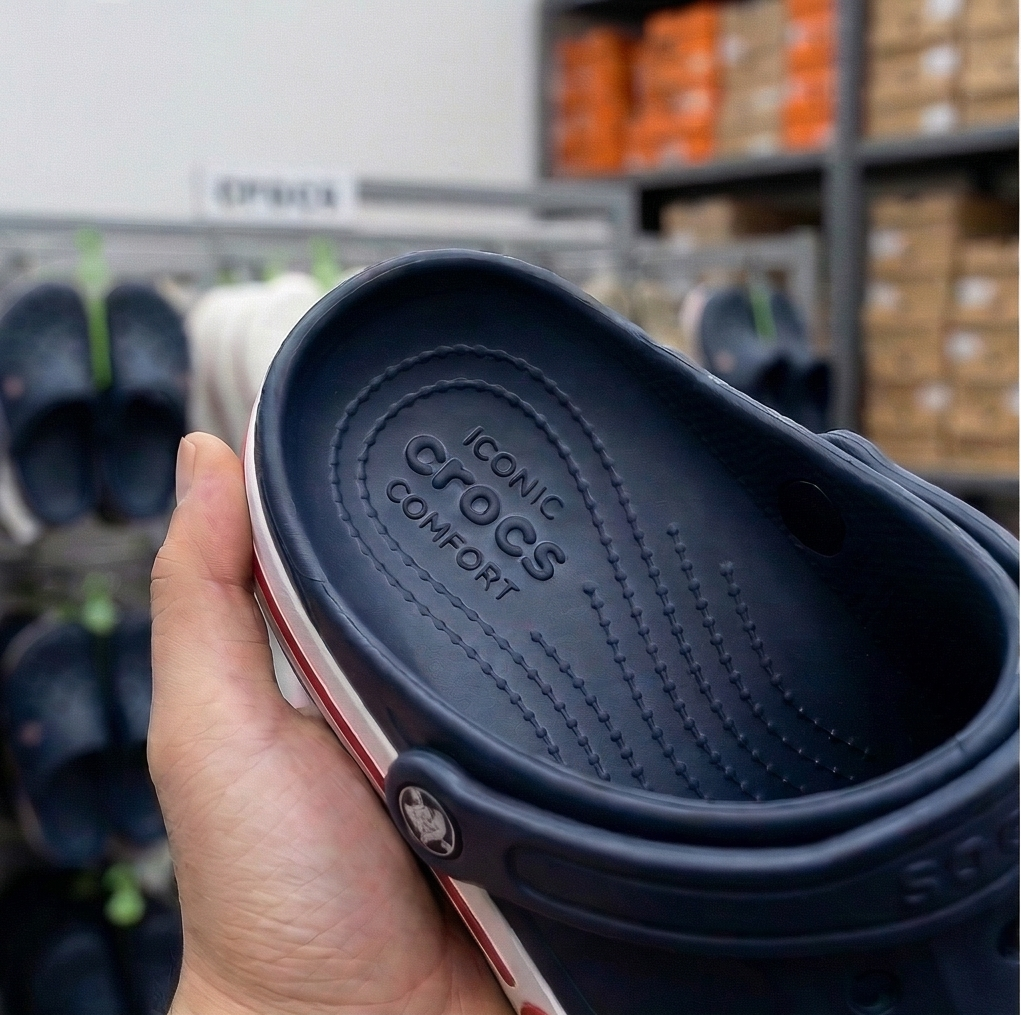 Crocs Bayaband 2.0 Clogs (Navy/Red)