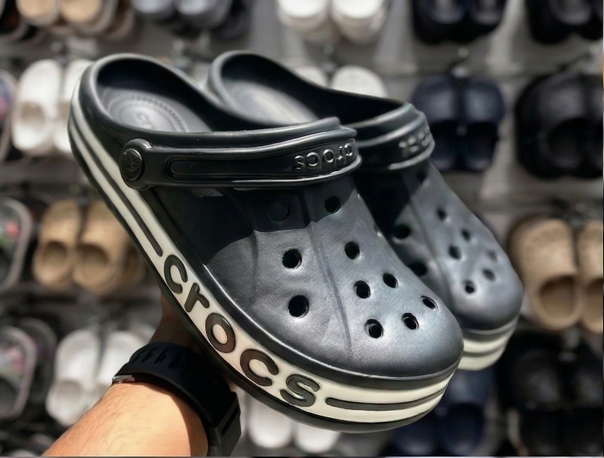 Crocs Bayaband Clogs (Black)